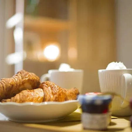 Arty Jaccuzi & Centre De Gamme *