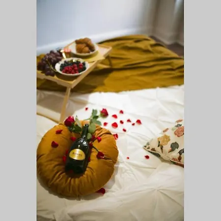 아파트 Arty Jaccuzi & Centre De Gamme *